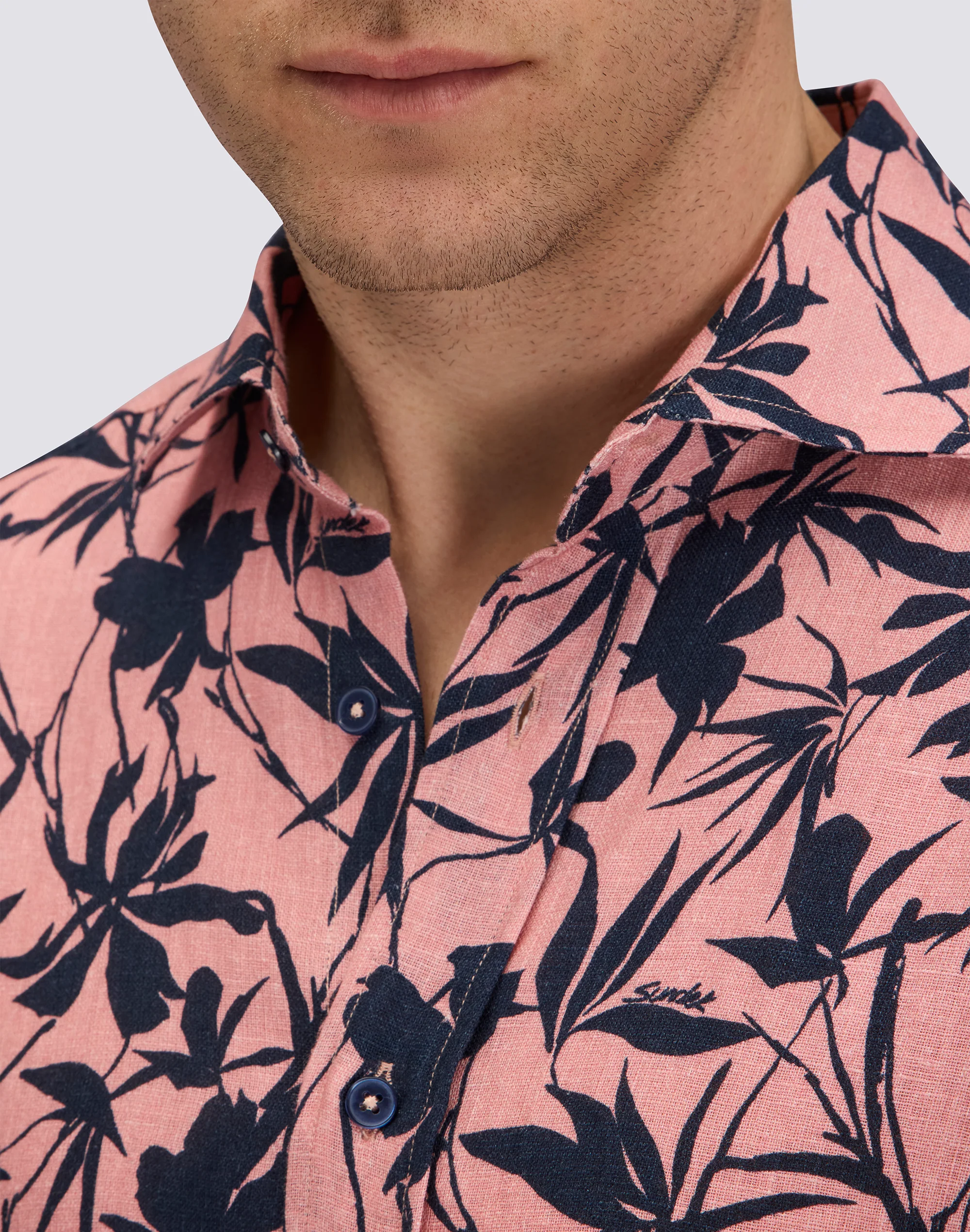 CAMICIA UOMO IN LINO A MEZZE MANICHE STAMPATA - Image 4